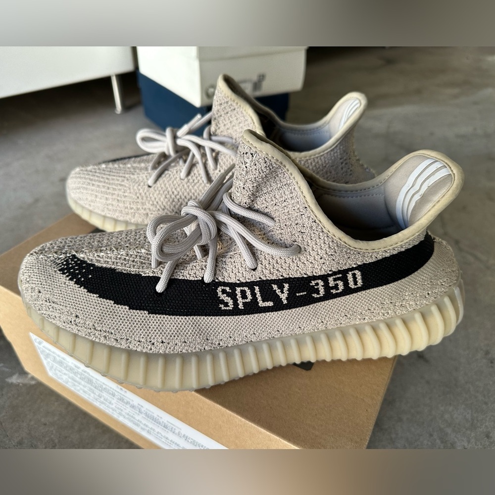 ADIDAS YEEZY 350 V2 - SLATE - MENS SIZE 11